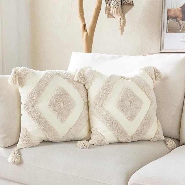Woven Tufted Boho Throw Pillow Cover Set of 2, Modern Decorative Geometric Diamond Chevron Cushion with Tassels, Farmhouse Tribal Pillowcase for Couch Sofa Bedroom Living Room, 18 x 18 Inches, Ivory