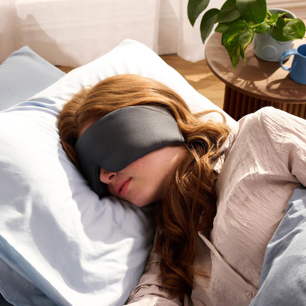 Bearaby Dreamer Weighted Sleep Mask - Thumbnail 4