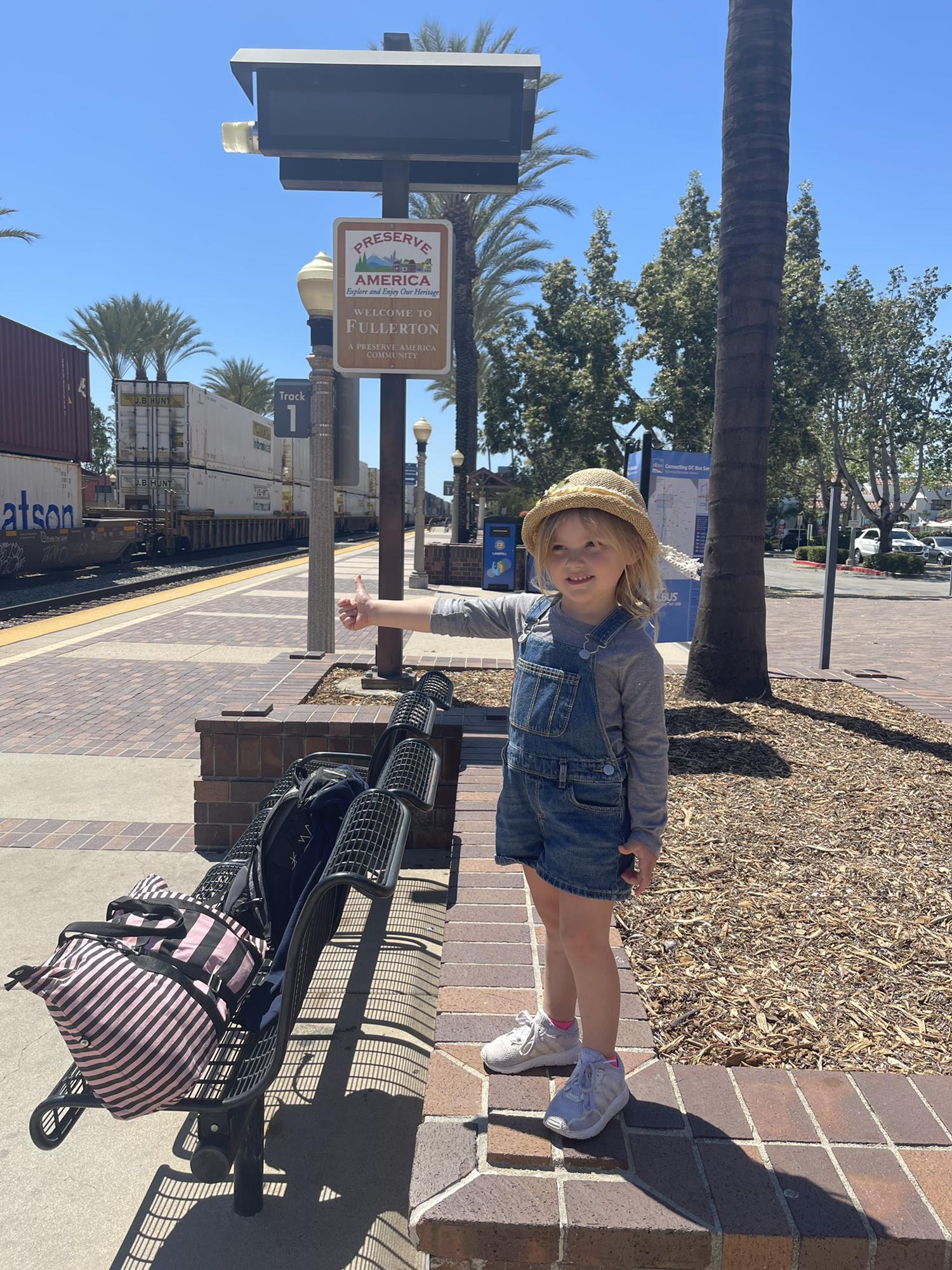 Mama and Kenzleigh catching the train to come visit me in Santa Barbara.