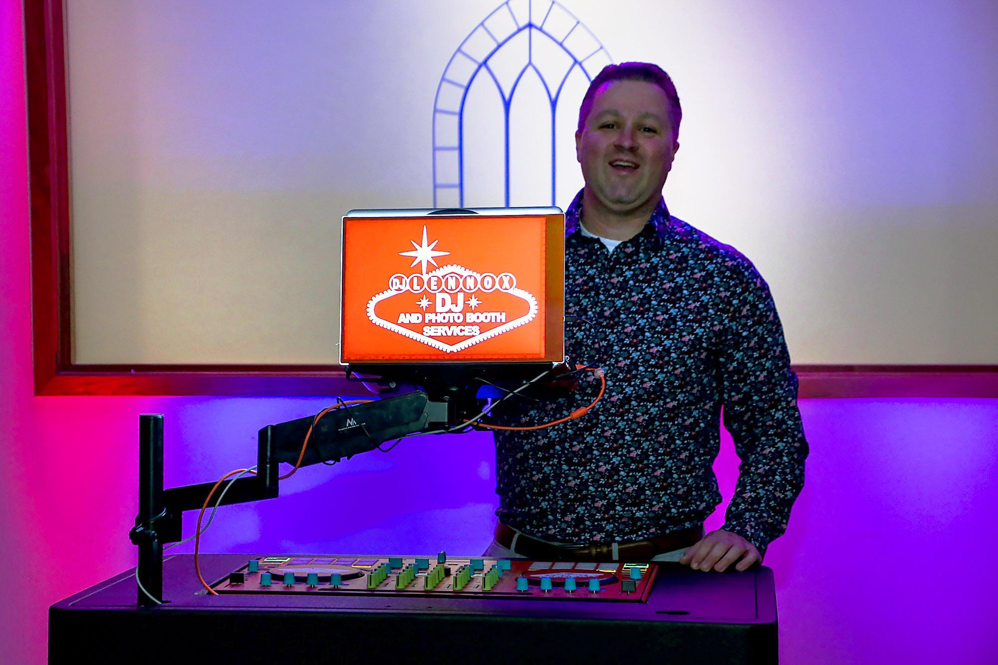 DJ Lennox DJ And Photo Booth Services Wedding Bands & DJs Zola