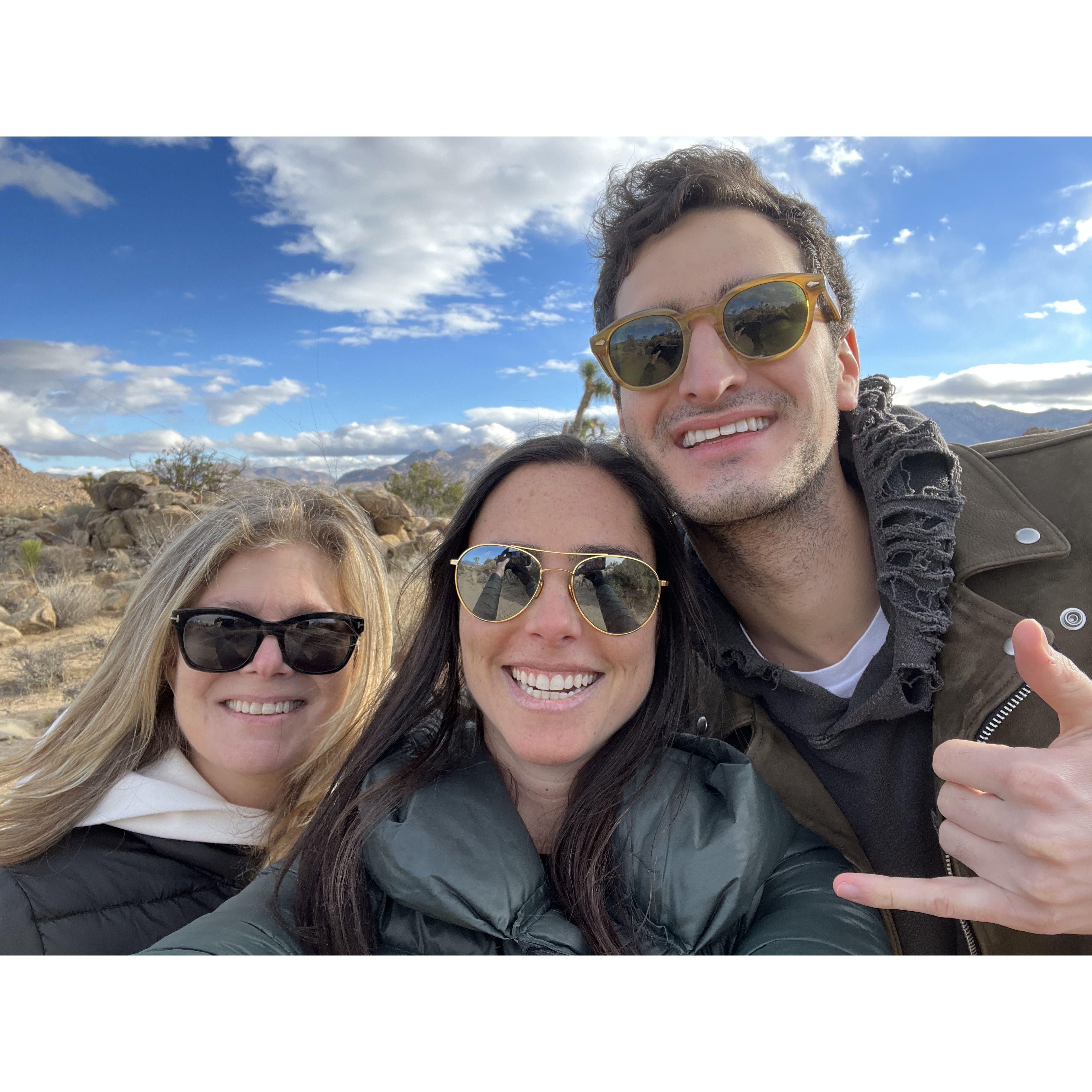 Hiking in Joshua Tree