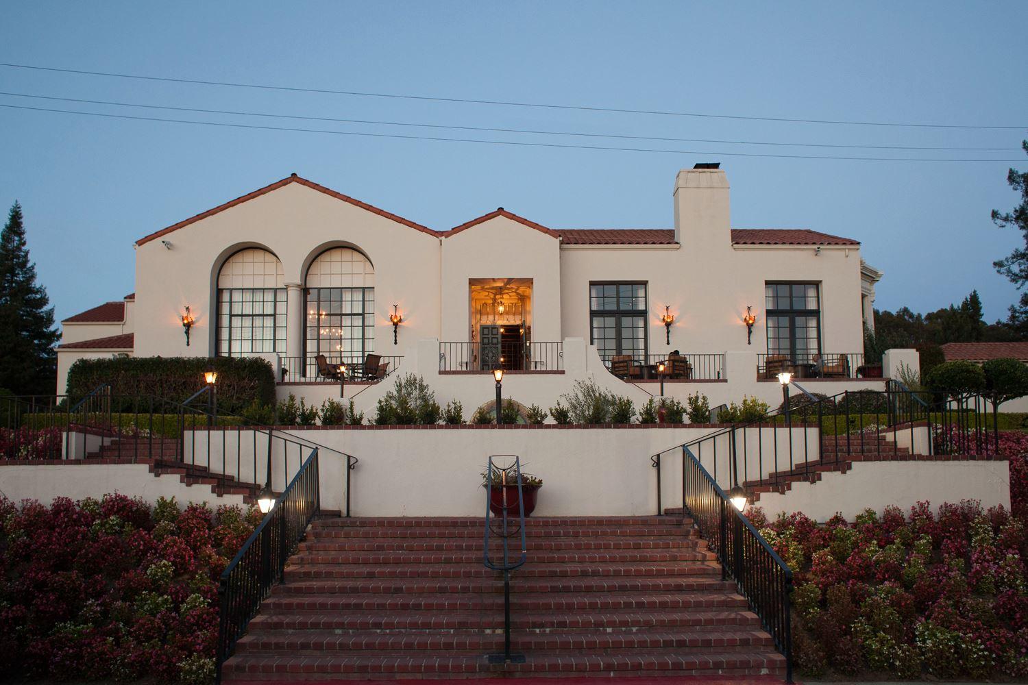 The Wedding Website of Tiffany Lam and Jeffrey Curtiss