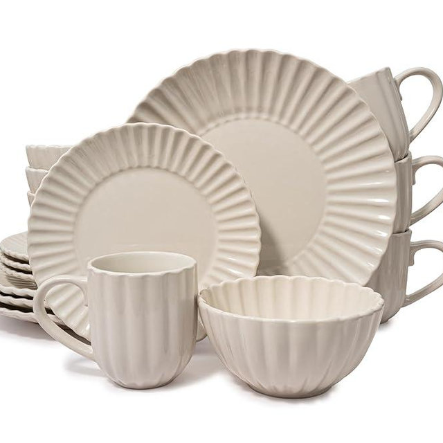 Square House 16 Piece Dinnerware Set Aruba (Sun Washed Lemon) Plates, Bowls, and Mugs Set for 4