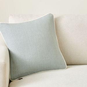 Pottery Barn Everyday Linen Piped Pillow