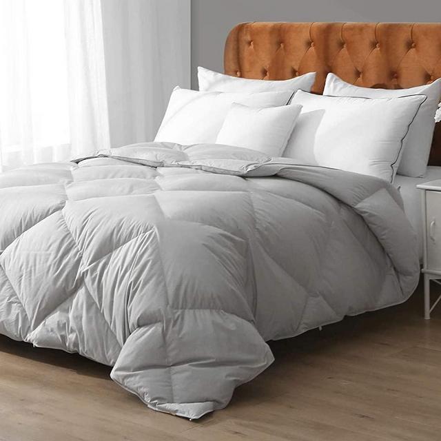 APSMILE Gray Goose Feather Down Comforter California King, All Seasons Down Duvet - 100% Organic Cotton, 64oz Medium Warm Geometric Grid Quilted Bed Comforter Insert(104x96, Cloud Grey)