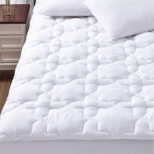 CozyLux California King Mattress Pad - Cotton California King Mattress Topper - Fits up to 8-21" Thick Mattresses, 450GSM Breathable Soft Mattress Cover, Cooling Mattress Protector (72"x84", White)