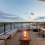 Cloud 9: Drinks & Views
