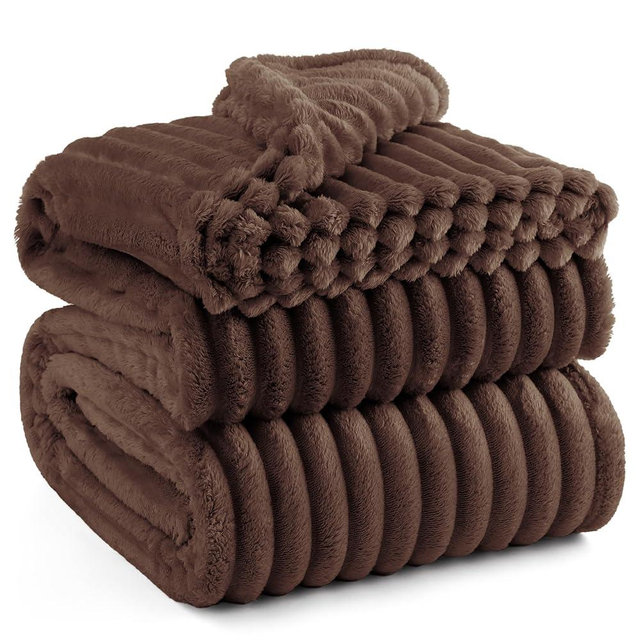 Bedsure GentleSoft Brown Full Blanket for Bed - Cozy Soft Blankets for Women, Cute Small Fleece Throws for Girls, Birthday Gifts for Women Decor Gifts for Mom, 84x90 Inches