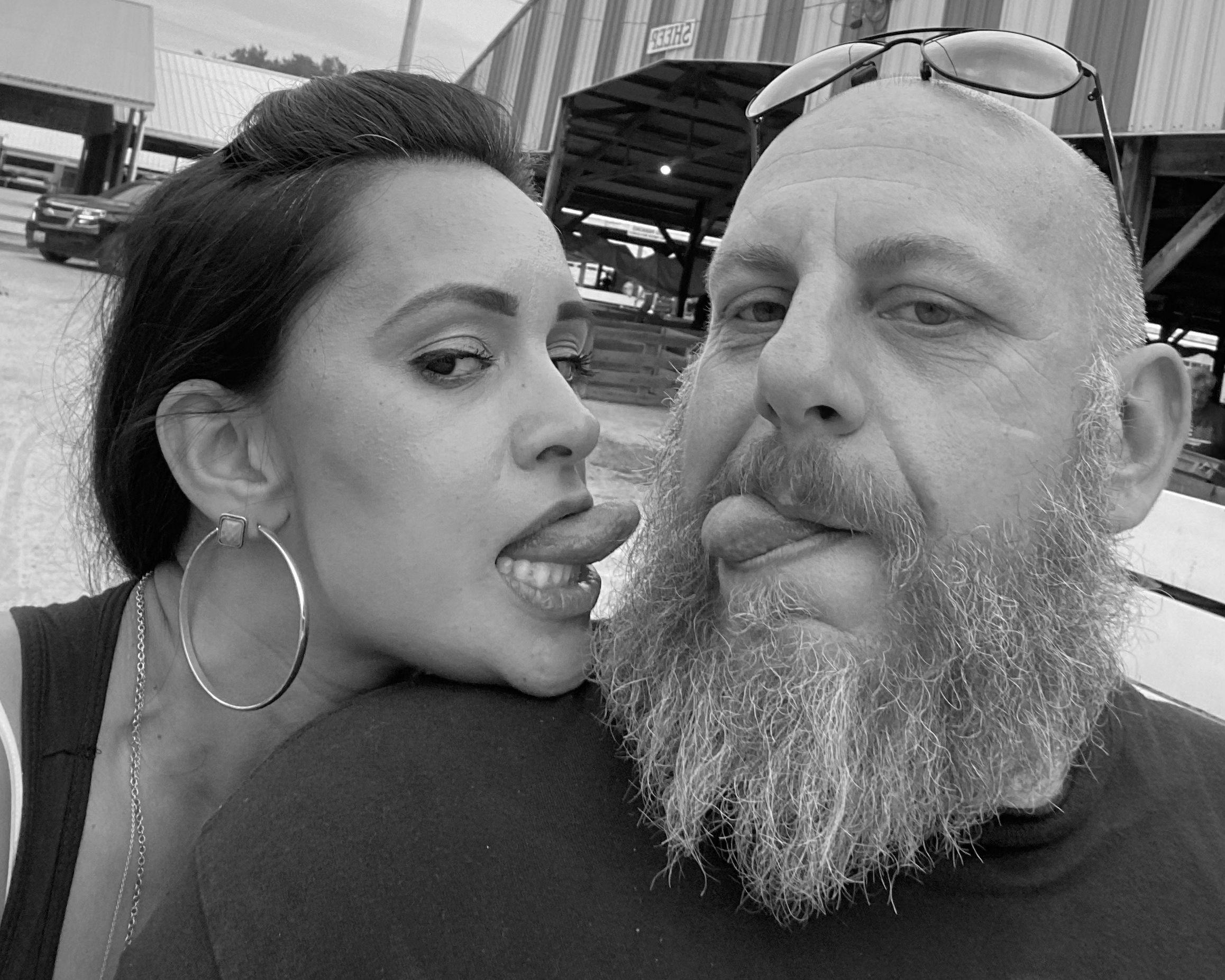 The Wedding Website of Vanessa Uribe and Richard Cozzie