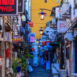 Golden Gai bar-hop in Tokyo
