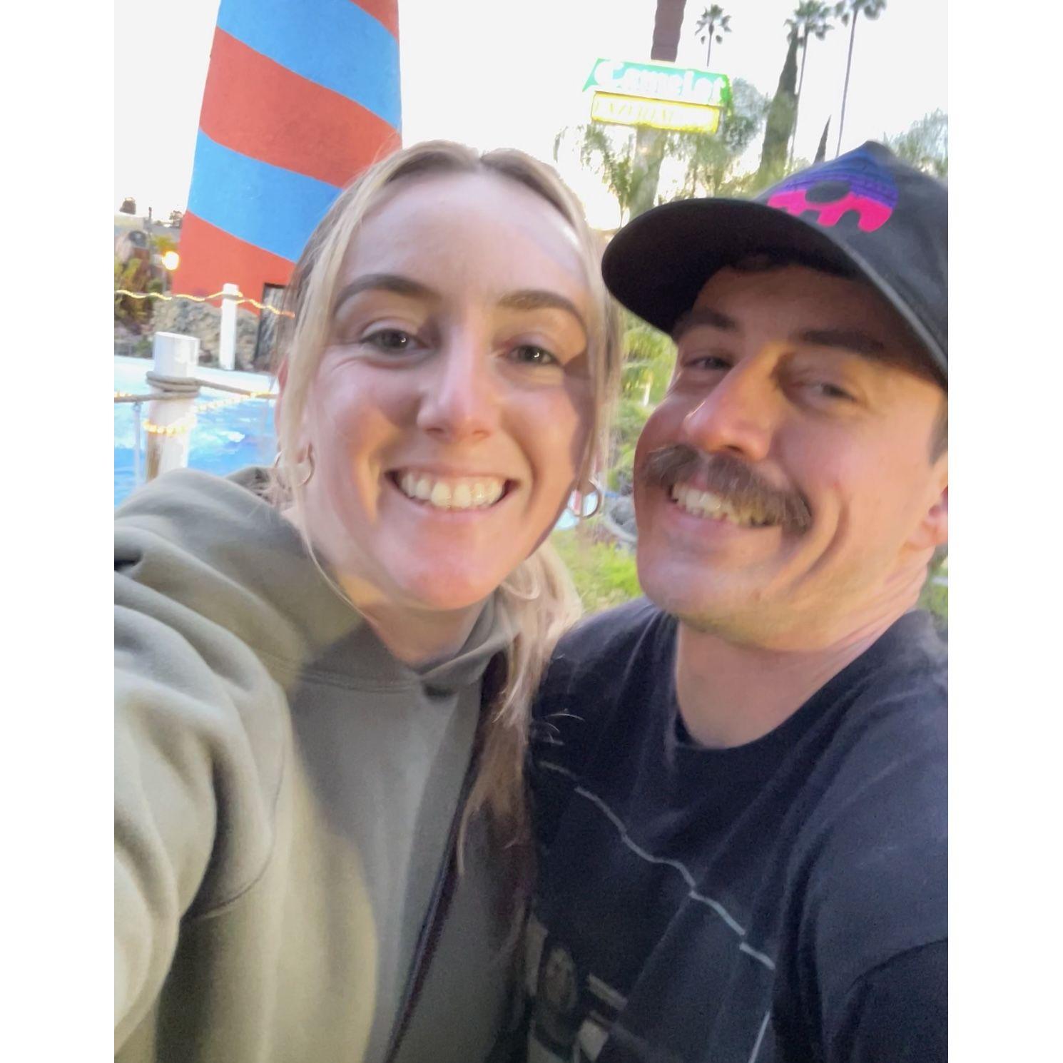 First mini golf date