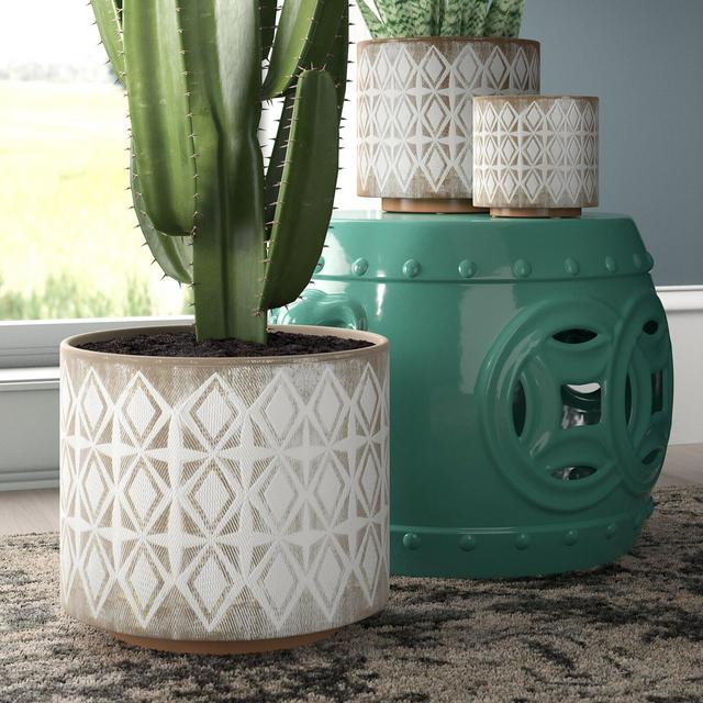 Marilou 3-Piece Stone Pot Planter Set