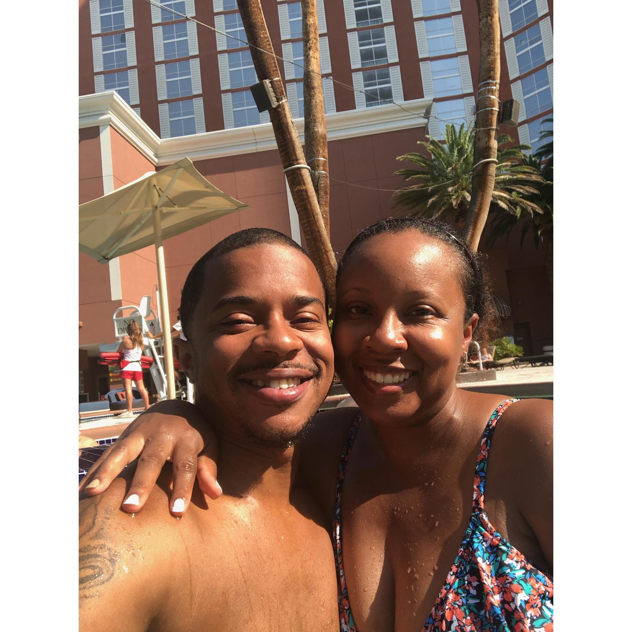 Sunbathing in Vegas🏊‍♂️
