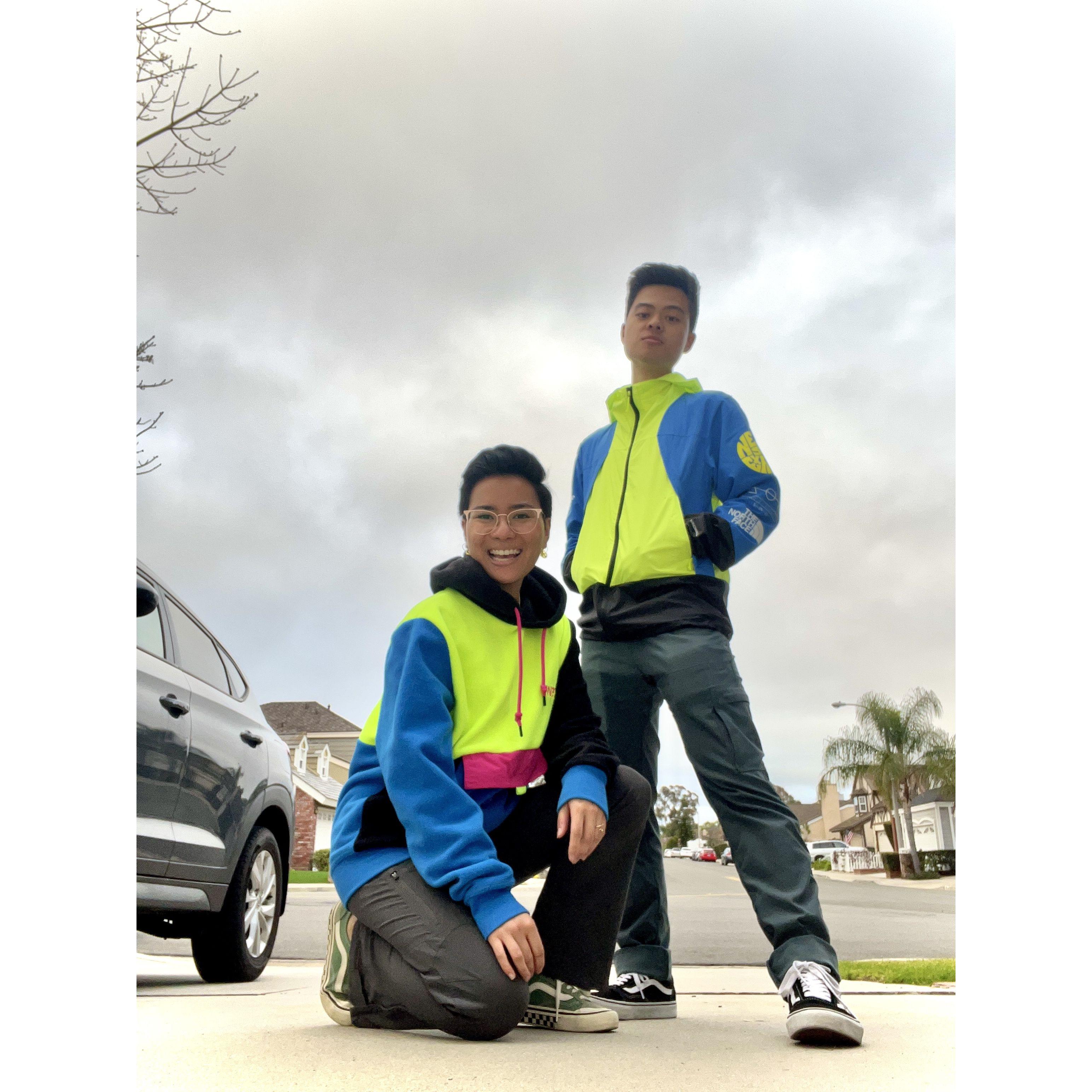 03/2023: Fashion is one of our shared interests! Please enjoy these neon vibes