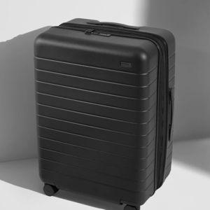 The Medium Flex in Jet Black