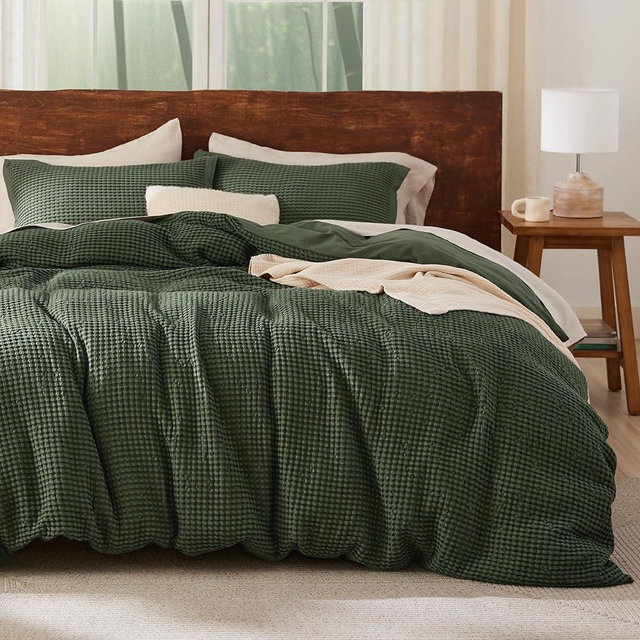 Bedsure Waffle Duvet Cover King - Moisture-Wicking Cotton Blend Rayon Derived from Bamboo Duvet Cover Set for Hot Sleepers, Cooling Bedding Set with a Vintage Charm, 3 Pieces (Olive Green, 104"x90")