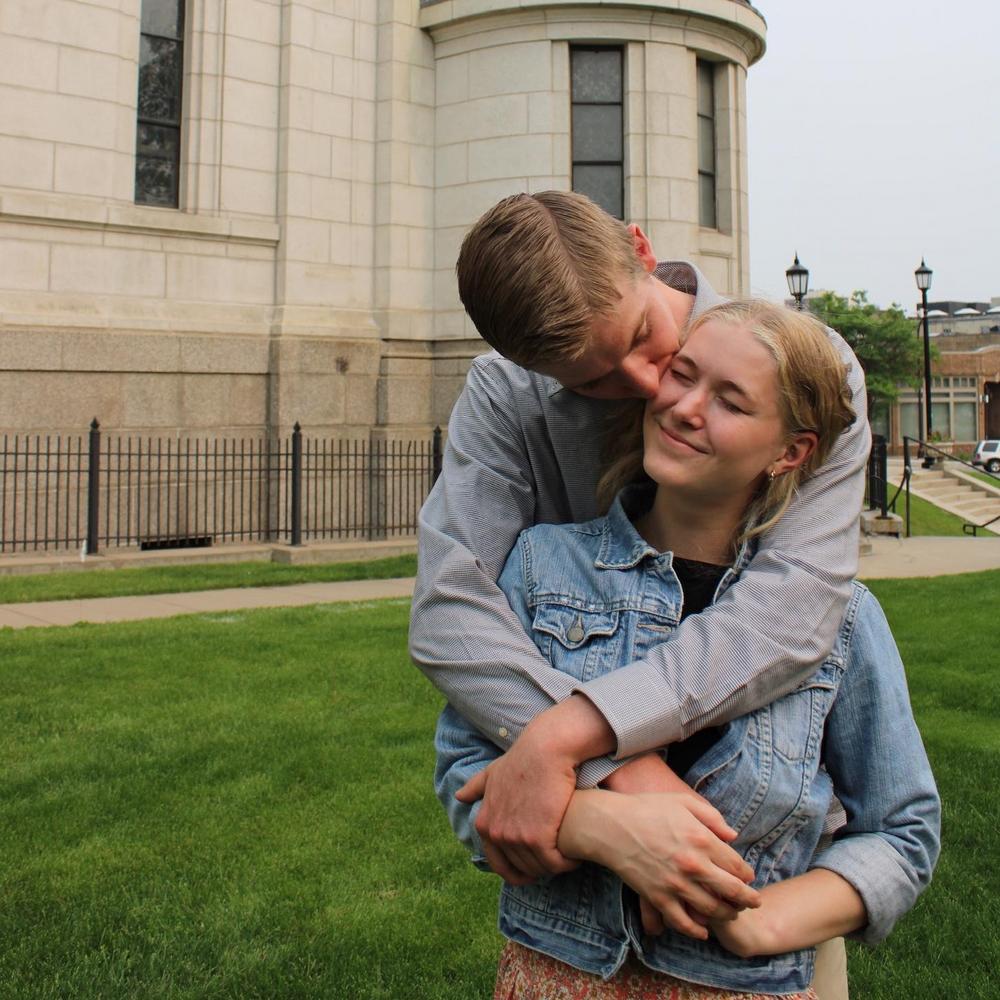 Gemma Robinson and Mark Tasin's Wedding Website, image size:1000x1000