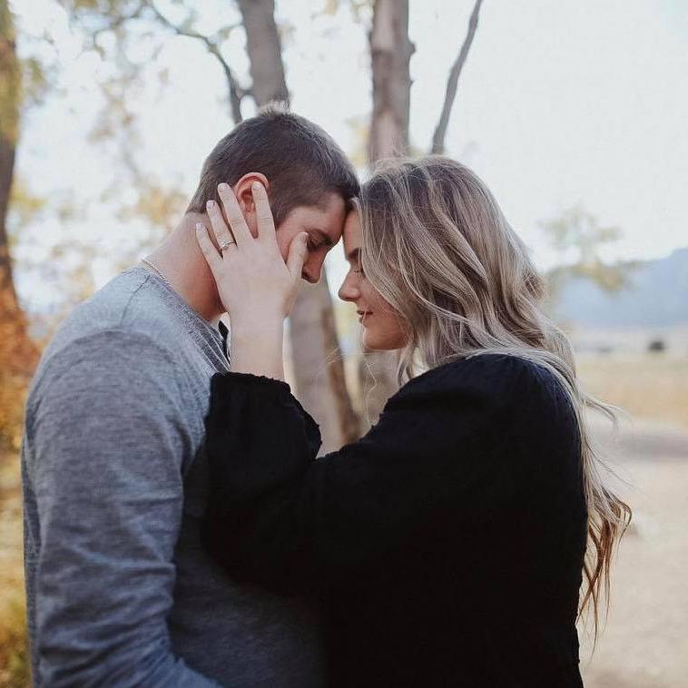 Engagement pictures in Colorado 2020