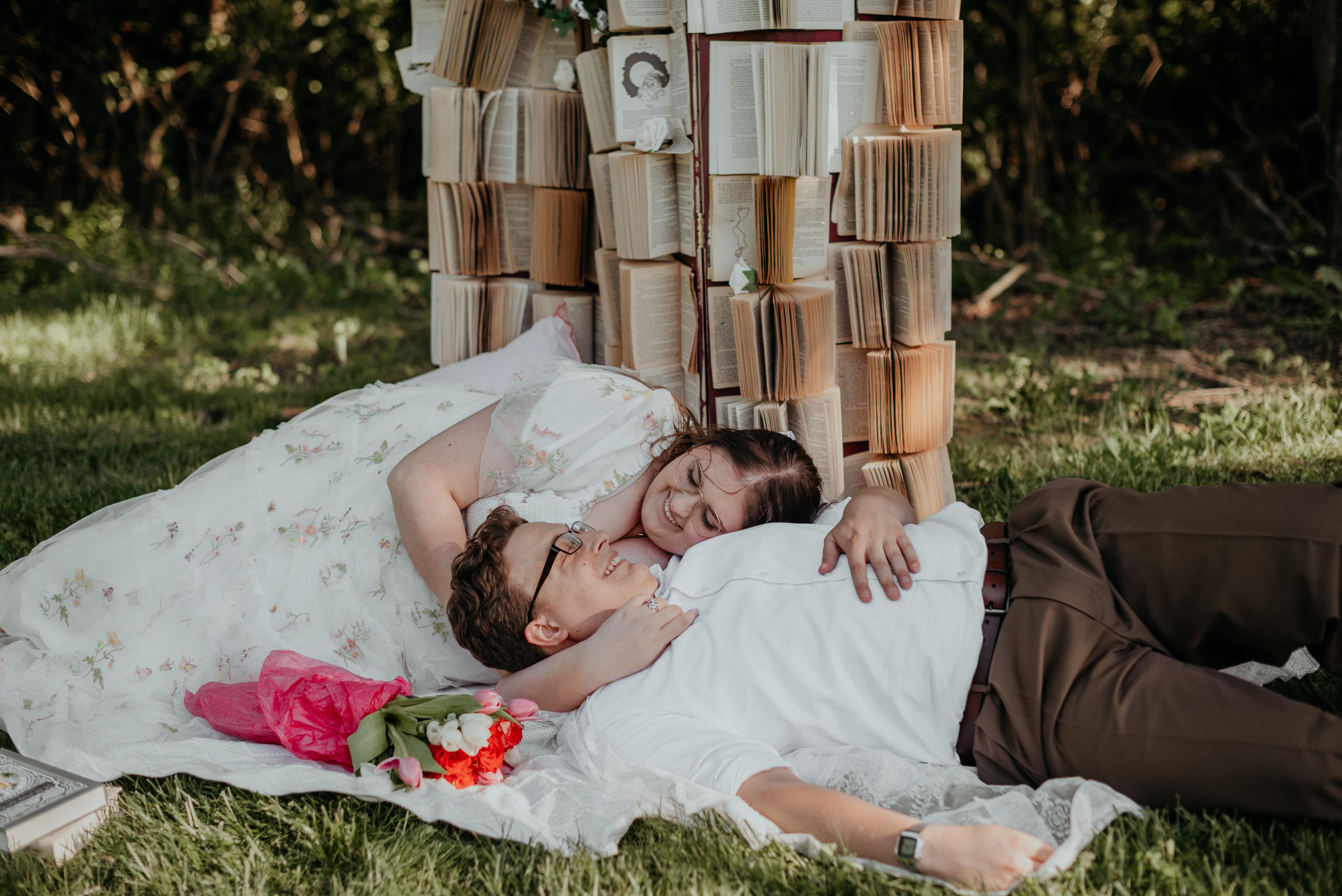 The Wedding Website of Isabella Roth and Andrew Zuelsdorf