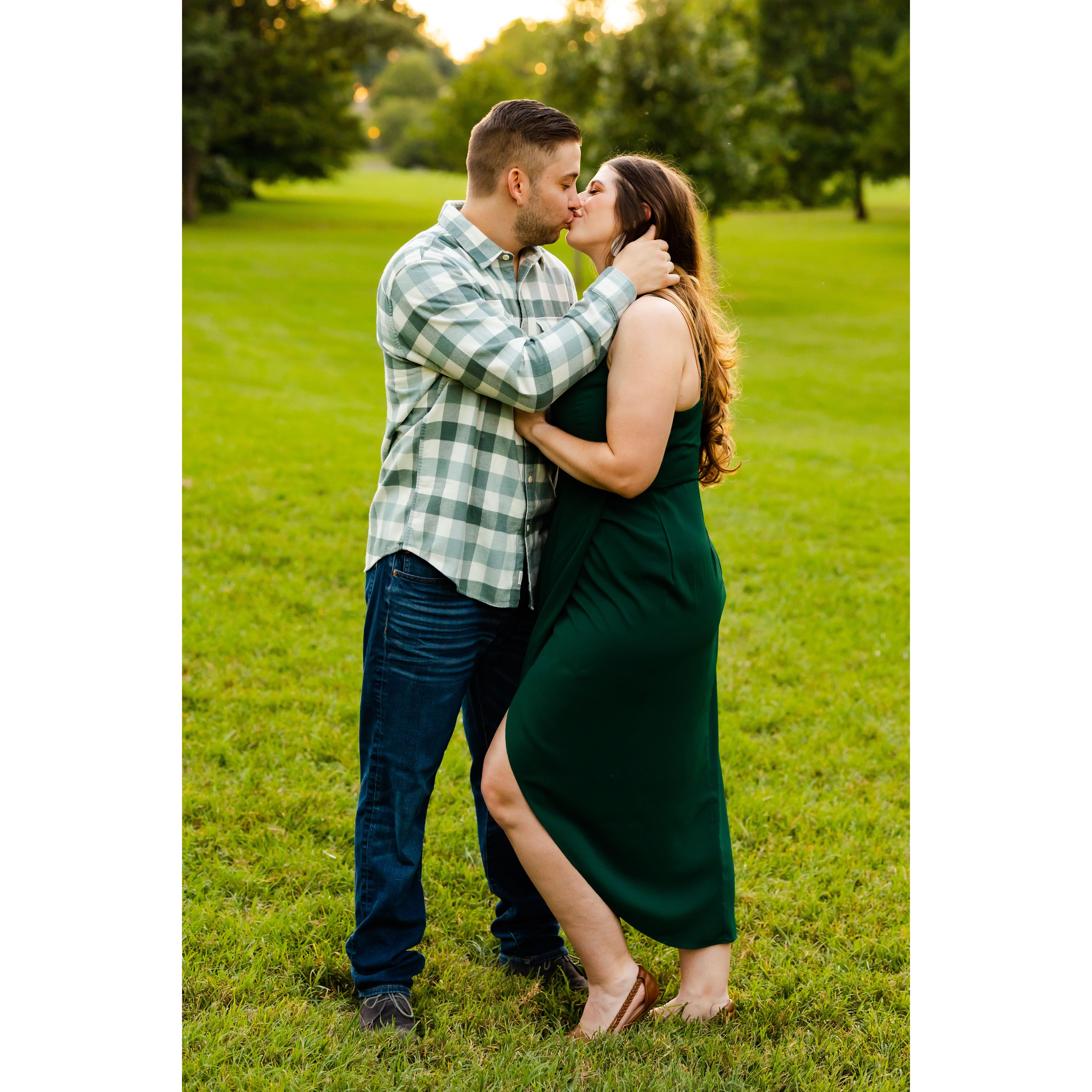 Engagement Photos at Loose Park.