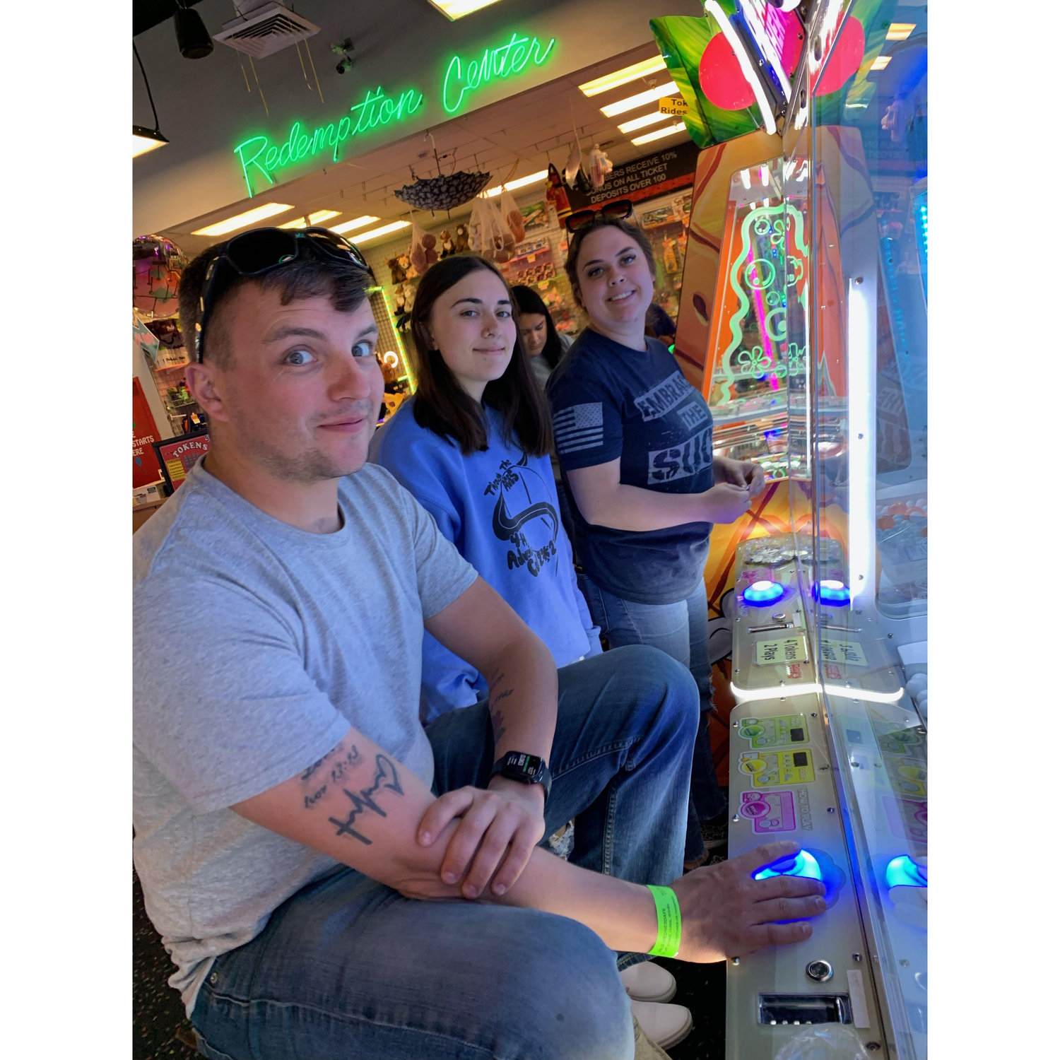 Playing our favorite pearl game at Pojos