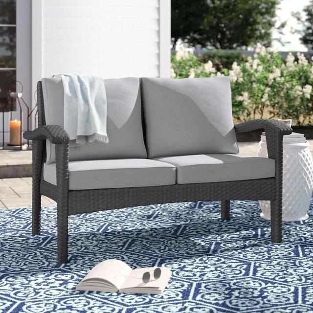 Hagler Loveseat with Cushions