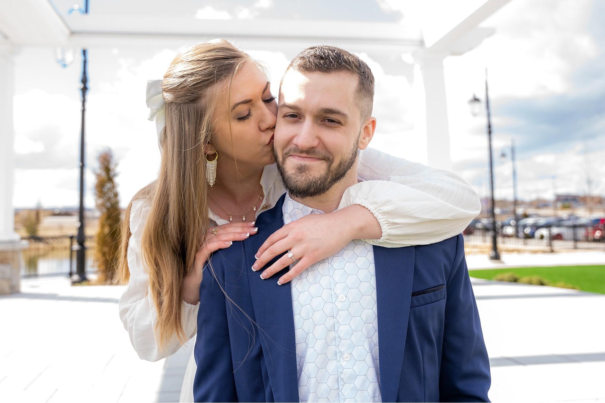 The Wedding Website of Jordin Newport and Jonathan April