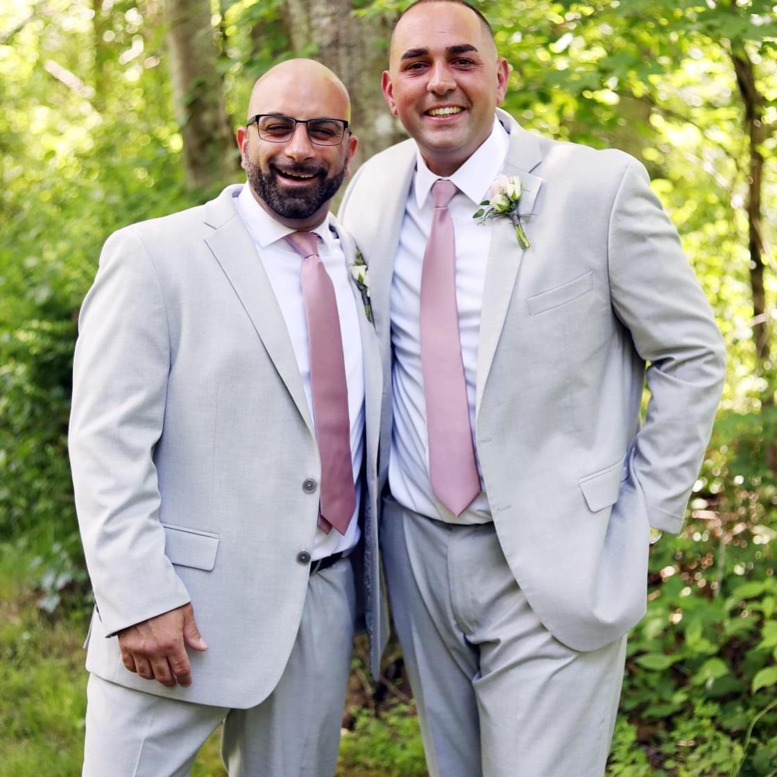 Dante with a groomsman (Vicki’s Brother Frank)