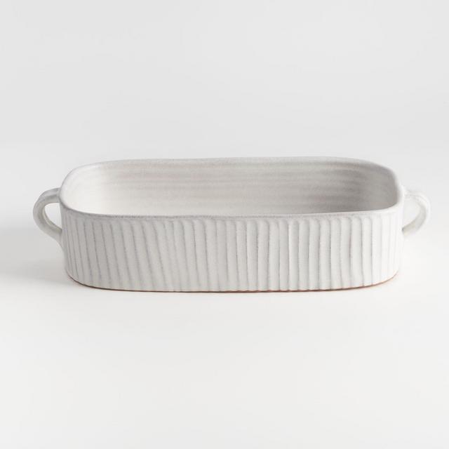 Lilou Matte White Ridged Baker