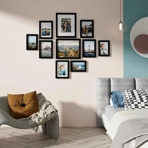 Set of picture frames