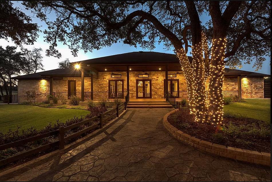 The Wedding Website of Madisyn Montgomery and Jordan Herndon