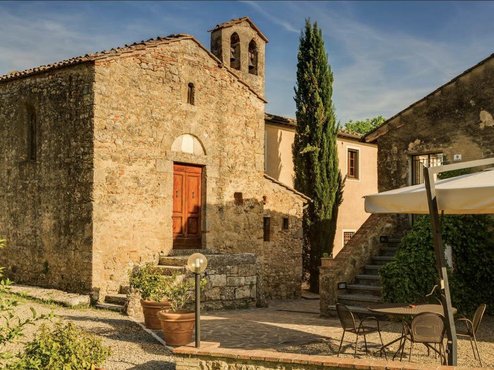 The Wedding Website of Autumn Fiore and Paul Napolitano