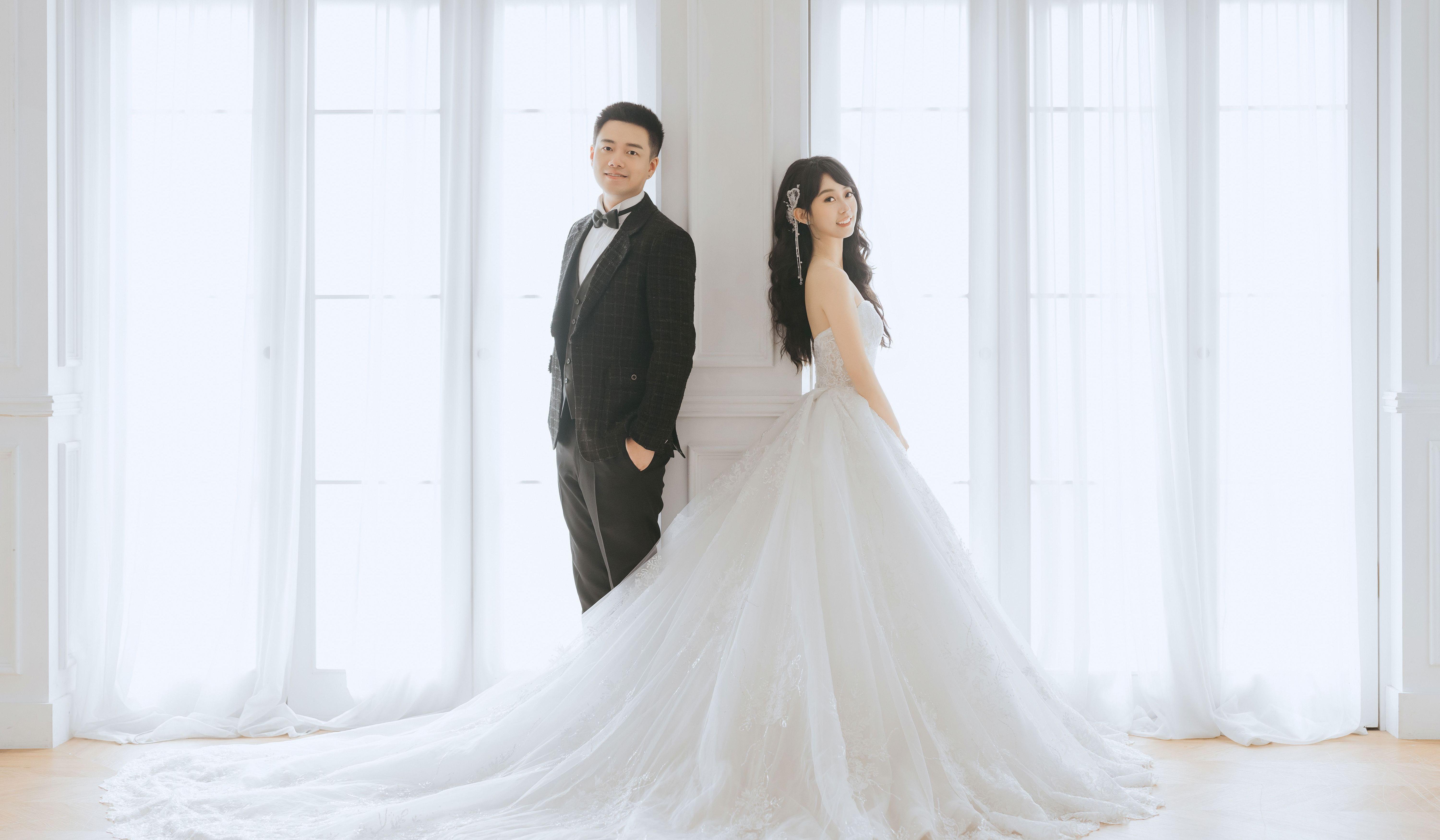 Hero Slideshow Image 0