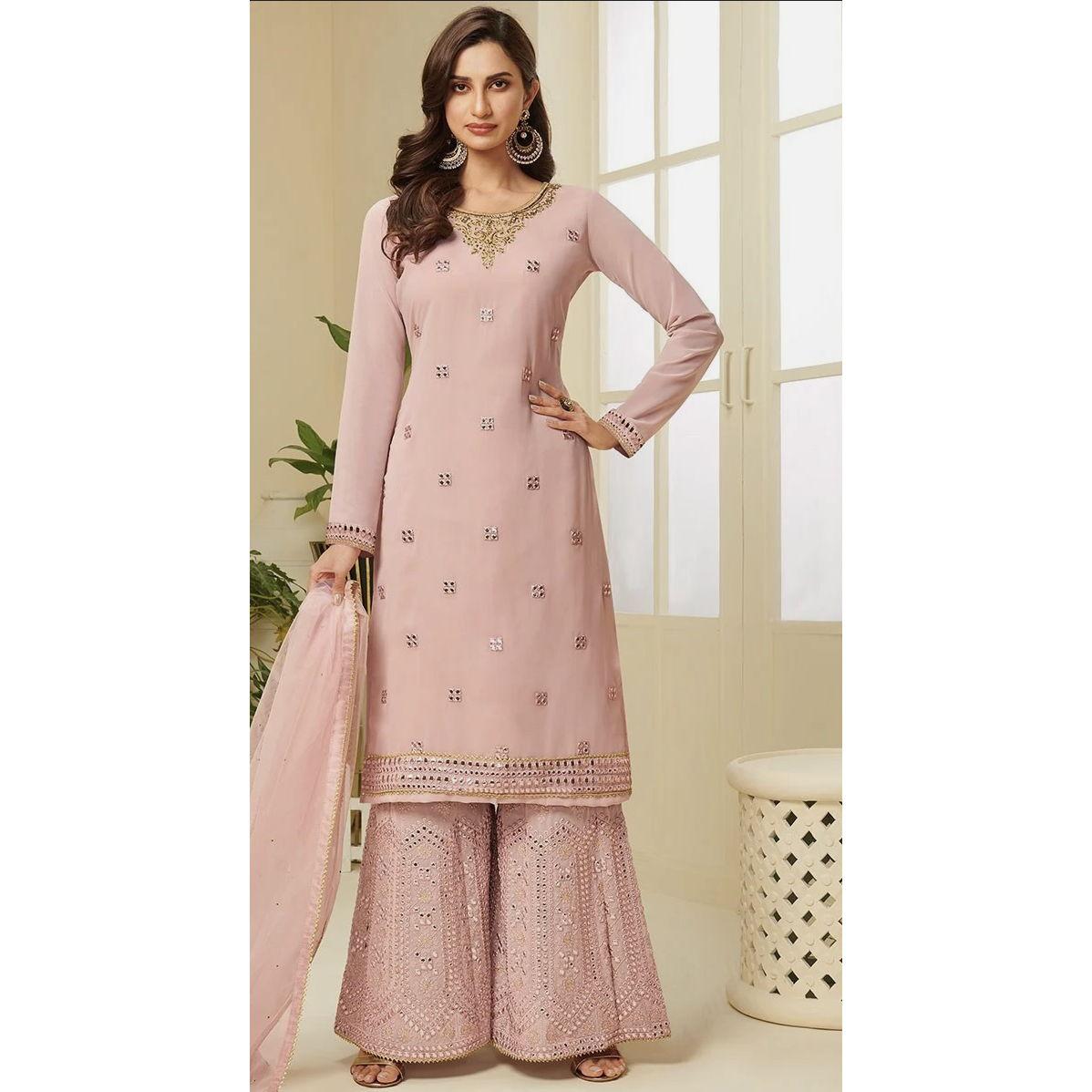 Sharara trousers have multiple pleats, while Ghararas are fitted at the knee and flare at the bottom. Palazzos are wide throughout.