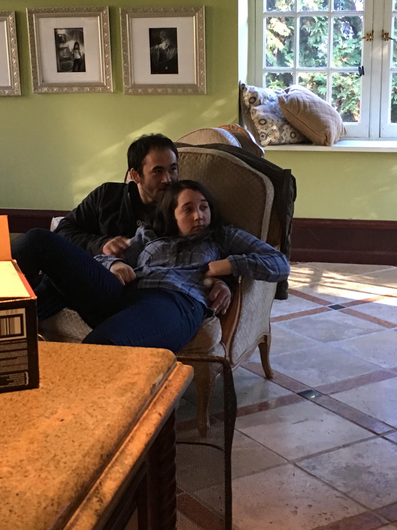 Thanksgiving '17, Liz trying not to fall asleep watching football