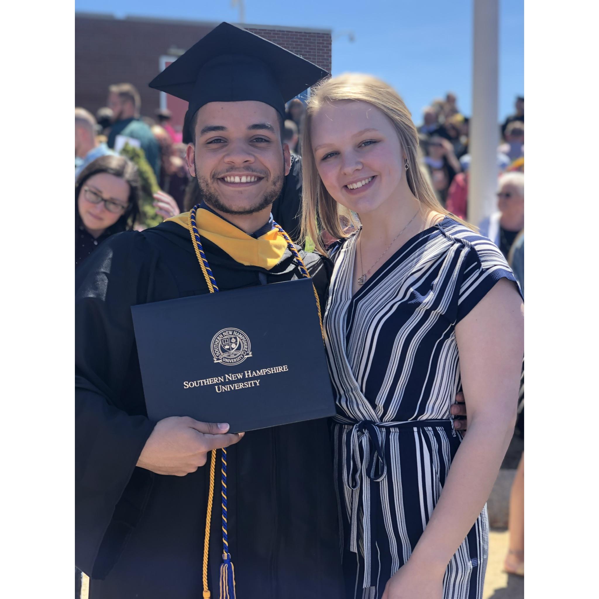 Kayke earned his Bachelor's degree