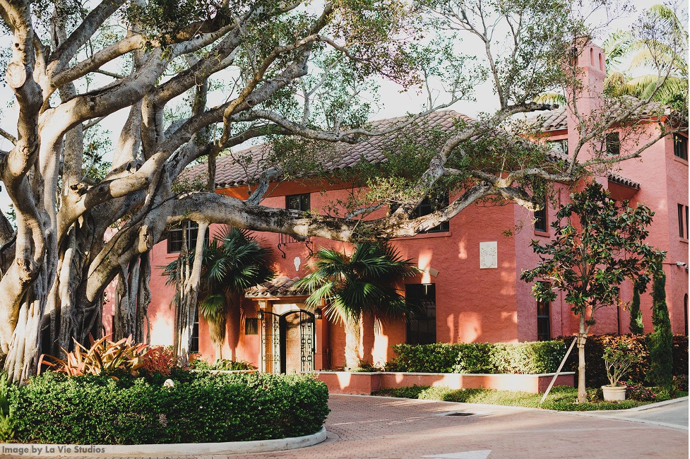 The Wedding Website of Gabriela Lucas and Alexander Sanchez