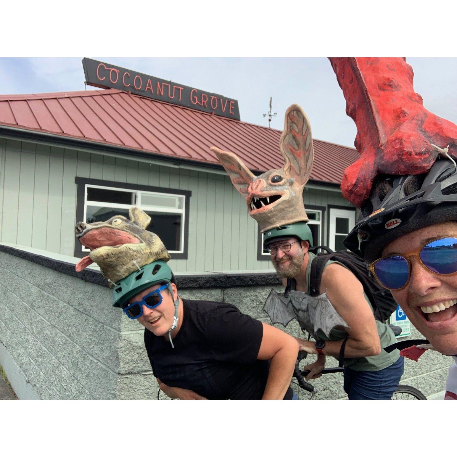 We did an alleycat race with our good buddy Chris Hartshorne.  Paper mache headpieces by the one and only Ryan Kelly.