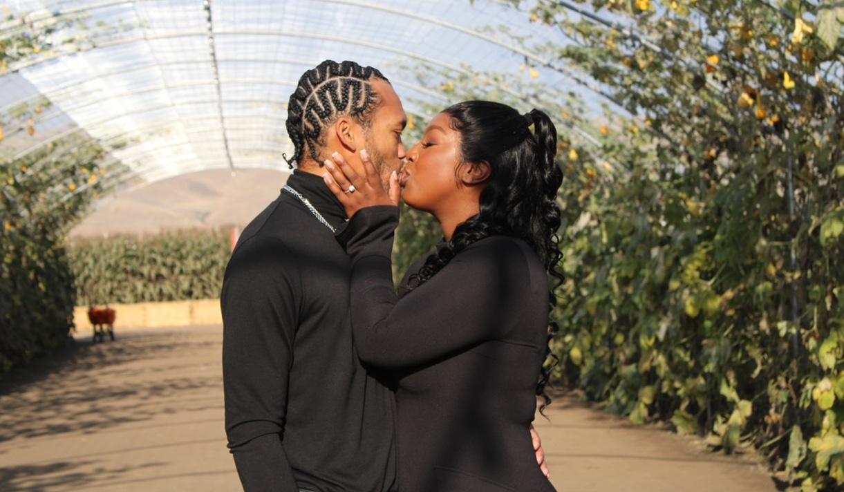 The Wedding Website of Allycia Pace and Devante Kelly