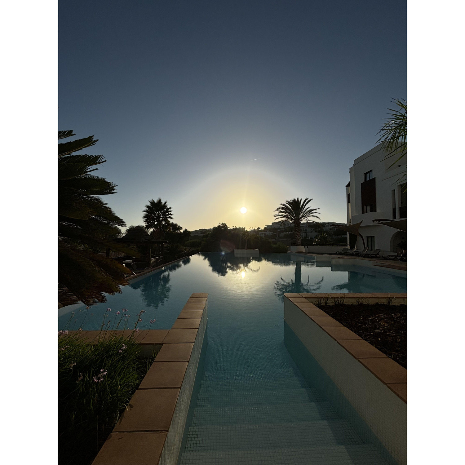 The green lounge at the resort!