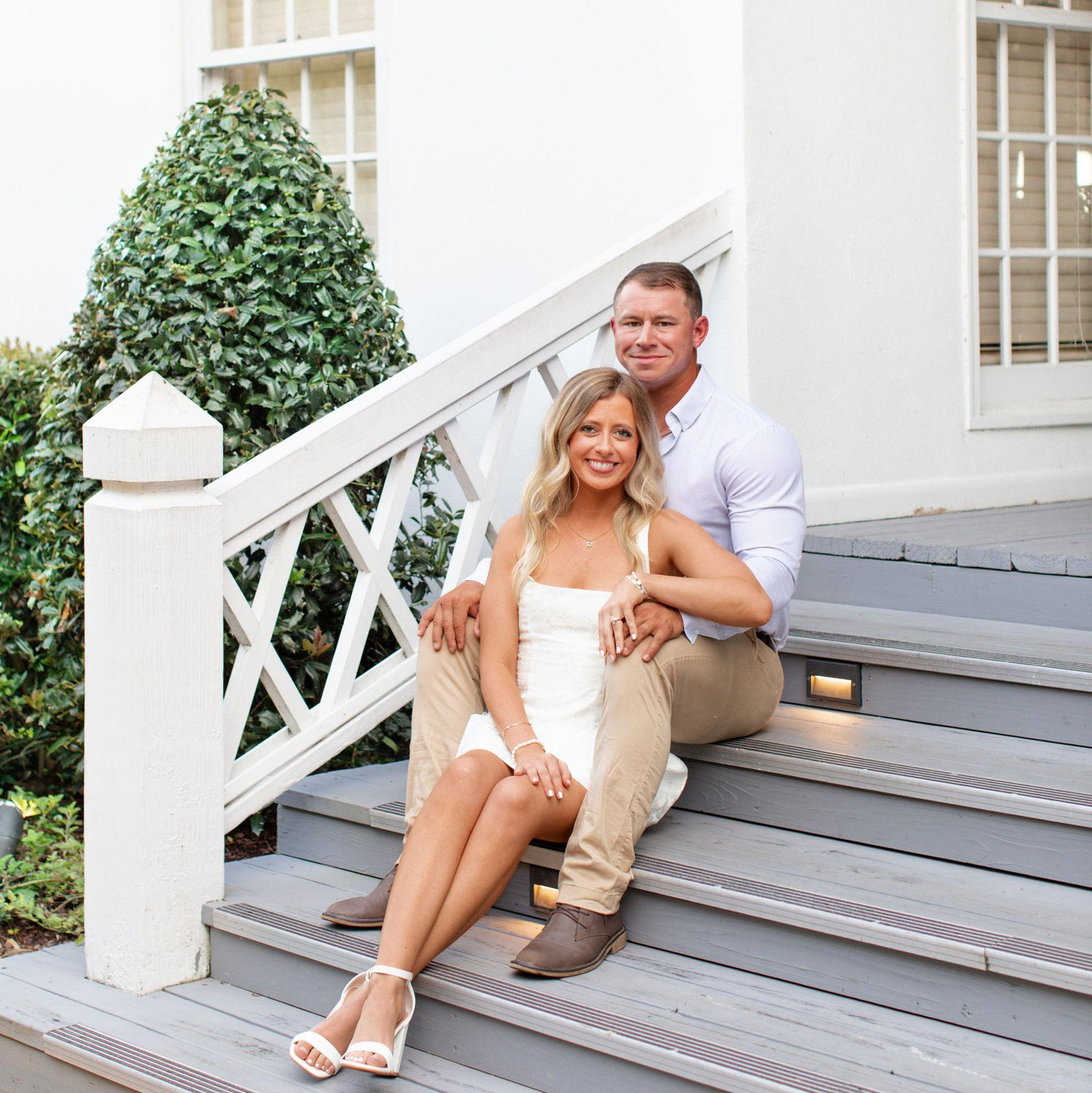 Engagement Photos by Angela and Halle Photography