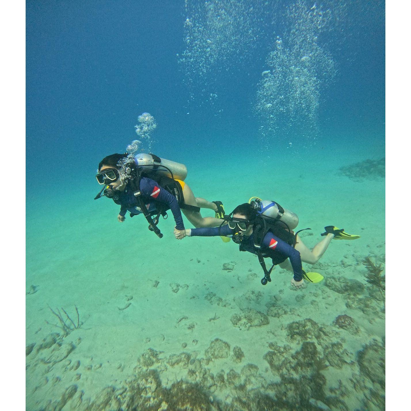 Our first scuba diving adventure in San Andres, Colombia