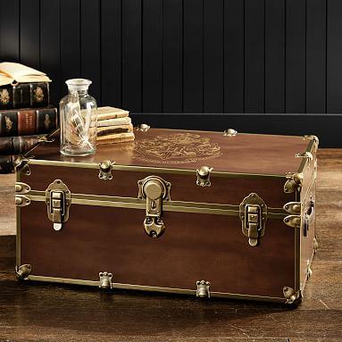 HARRY POTTER™ HOGWARTS™ Trunk
