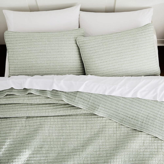 WDCOZY Sage Green Pick Stitch King Size Quilt Set, Striped Lightweight Soft Summer Spring Bedspread, Bamboo Linen Like Textured Coverlet, Chambray Farmhouse Country Rustic Thin Bedding Comforter
