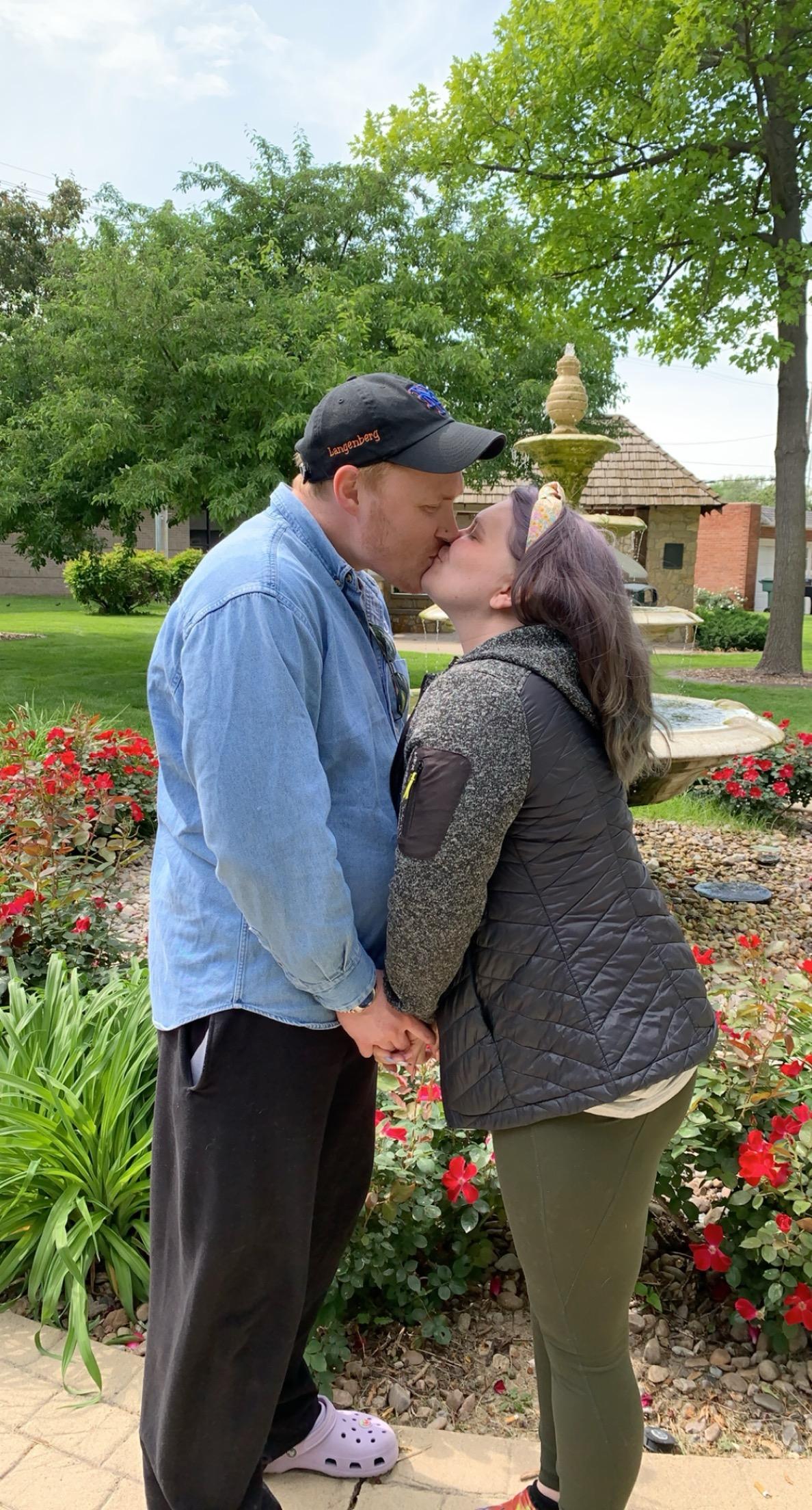 The Wedding Website of Danielle Miller and Christopher Langenberg