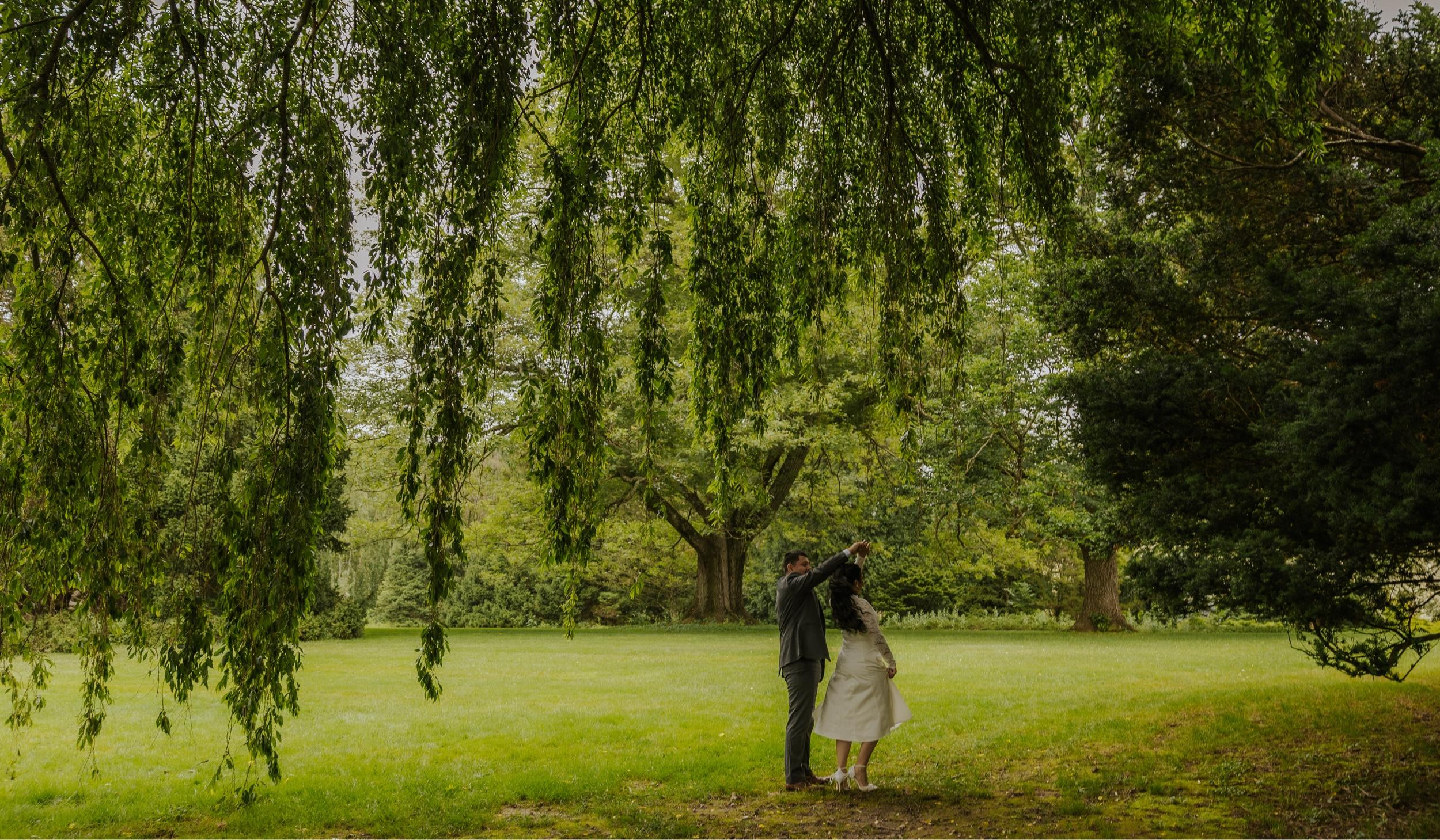 The Wedding Website of Cynthia Hechavarria and Richard Jimenez