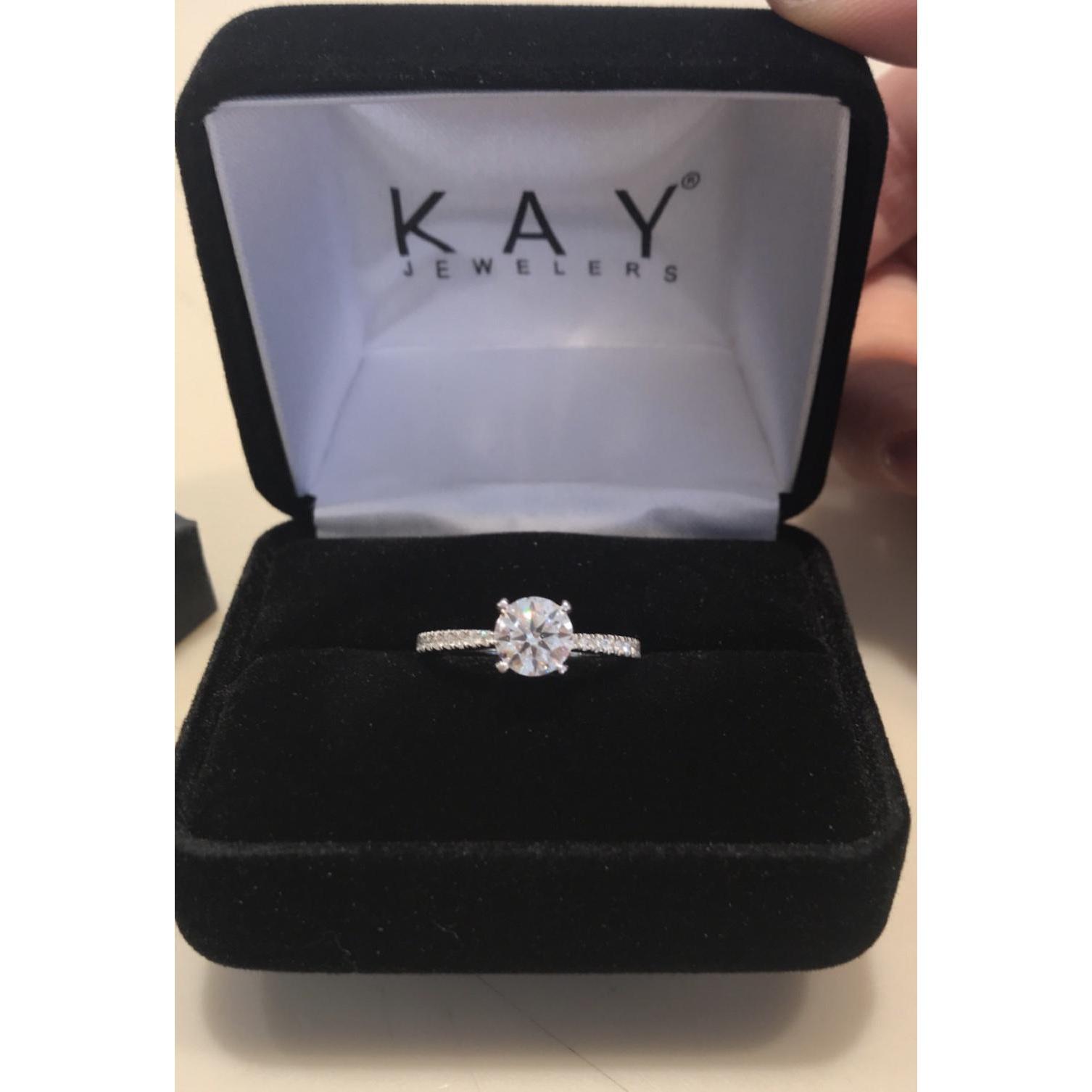 My engagement ring 💍 💎♥️