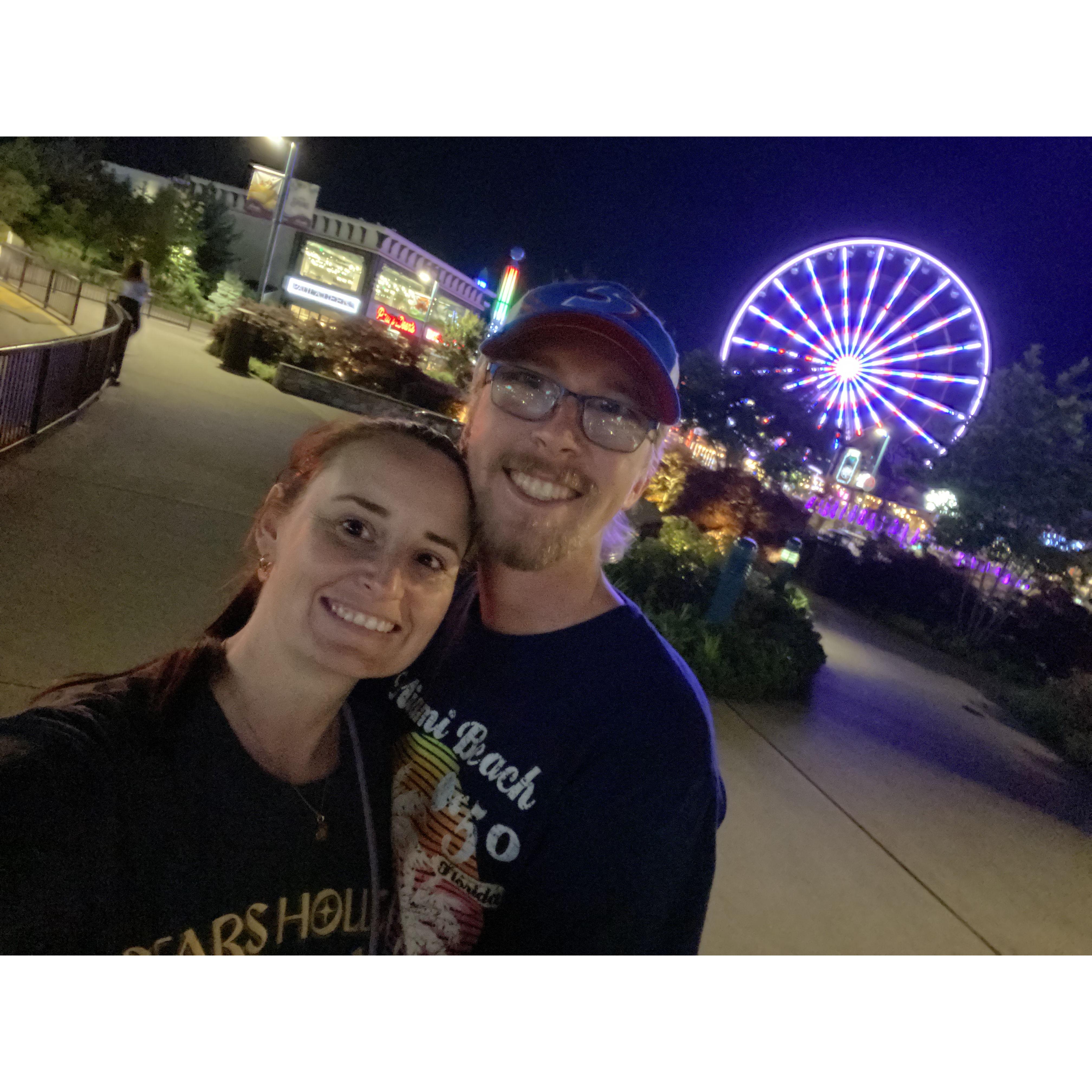 Jacob invited Hannah to join along his family's summer vacation and included a special road trip to Knoxville (& Dollywood!) just for her.
