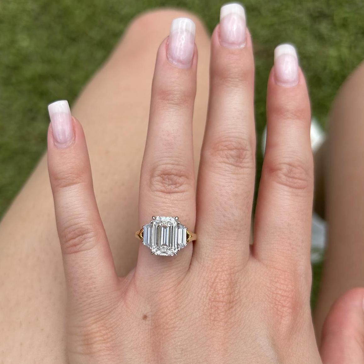 Julio let Nina design her dream engagement ring