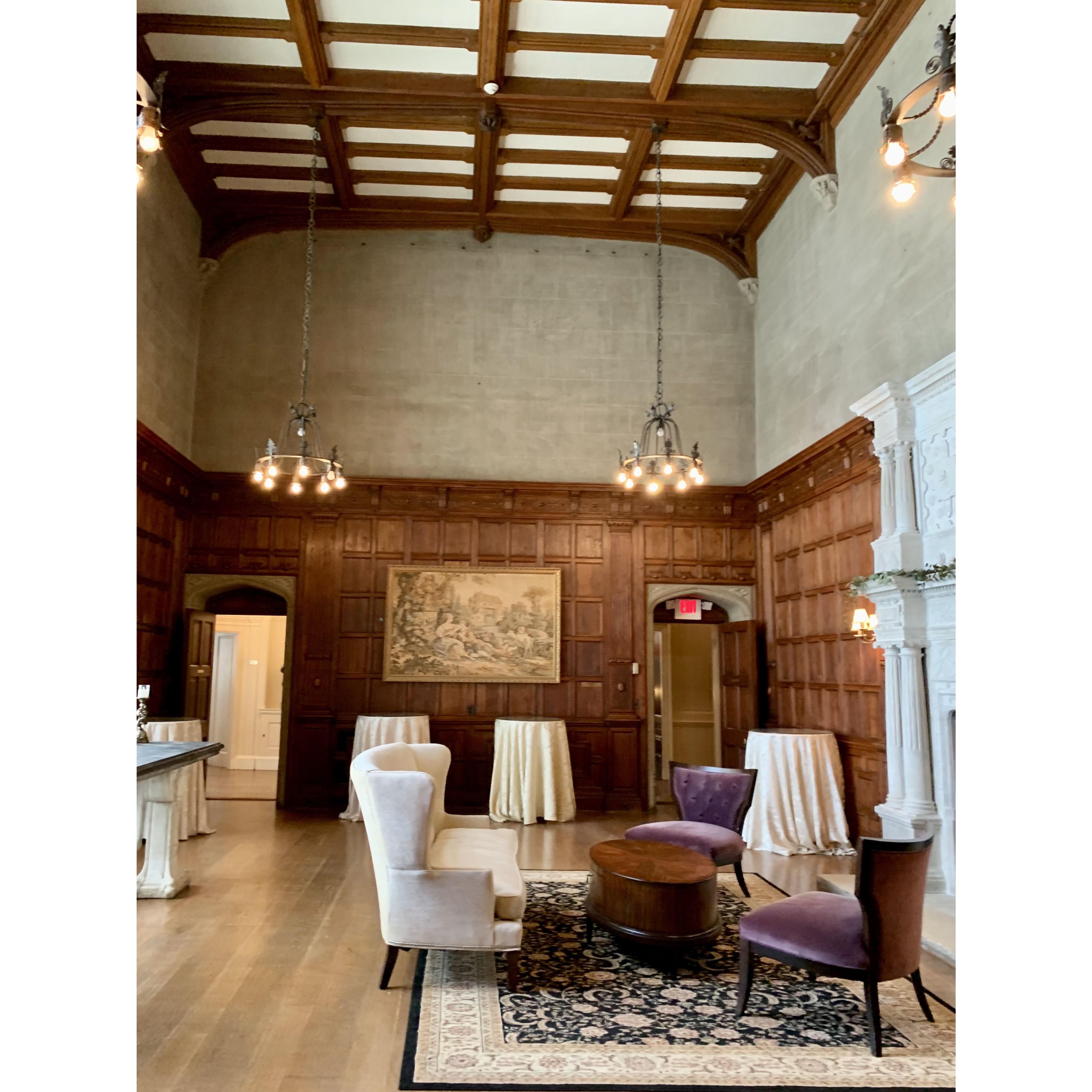 Grandroom at Skylands Manor